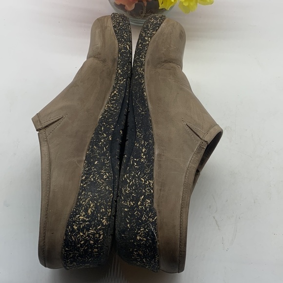 Walking Clouds Elites Tan Leather Slip On Clog Sz 11. CM3513B - Picture 6 of 9